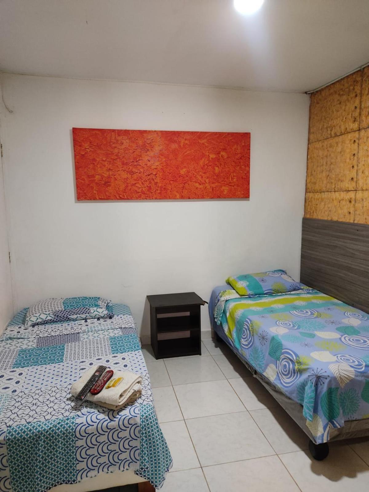 Home To Go Hostal Apartamentos Cali Exterior photo